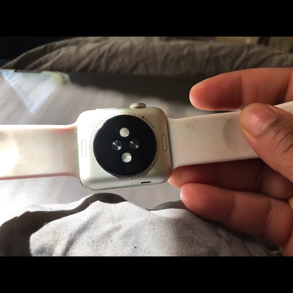 Apple Watch series 3 main image 4